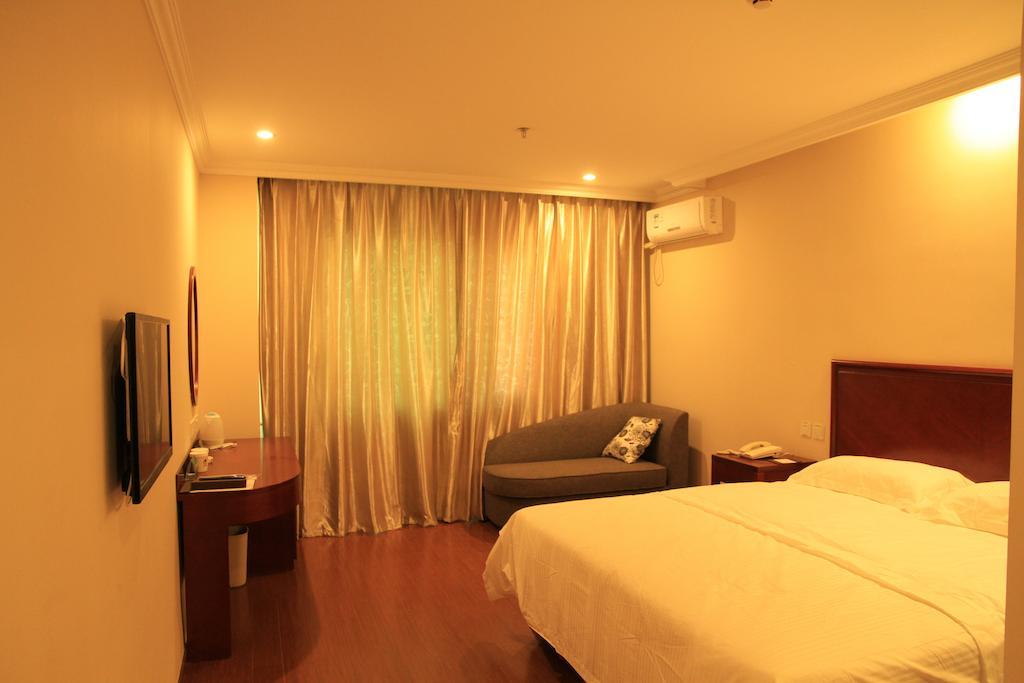 Greentree Inn Beijing East Yizhuang District Second Kechuang Street Express Hotel Room photo